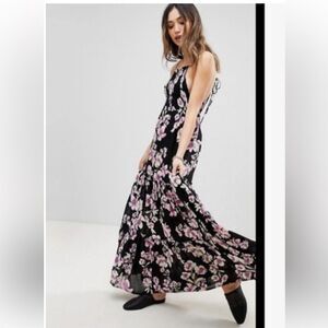 Free People Garden Party Black Onyx Floral Smocked Maxi Dress size XS